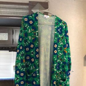 Free piece of Lularoe with purchase! Large Sarah!